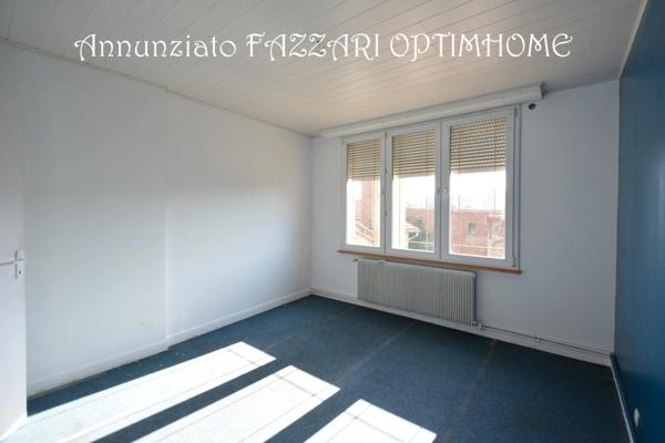 À VENDRE en exclusivité – Immeuble avec local commercial et appartement – Montmédy (55) – Proche Belgique / Luxembourg