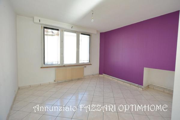À VENDRE en exclusivité – Immeuble avec local commercial et appartement – Montmédy (55) – Proche Belgique / Luxembourg