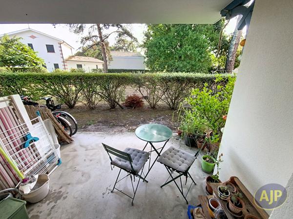 Appartement à louer Audenge : 2 pièces, 45m² avec 1 chambre(s) à 757€ - AJP Immobilier Audenge