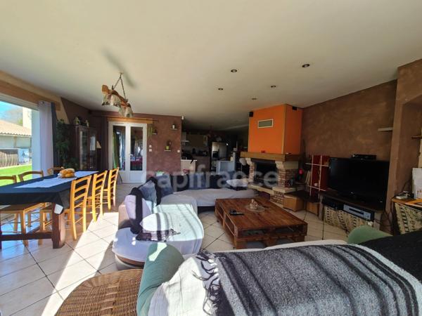 A Migron Maison confortable de 125m² et sa véranda de 21m²