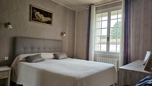 Tonneins (47400) Maison 100m² sur sous sol de 100m² avec dépendances, bergerie, ruisseau sur terrain 9400 m² arboré.