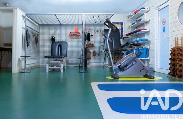 Maison à vendre 7 pièces 266 m² Mérignac