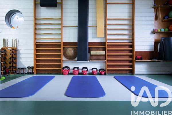 Maison à vendre 7 pièces 266 m² Mérignac