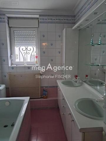 Maison à BOULOGNE-SUR-MER, 62200 - 9 pièces 236m²
