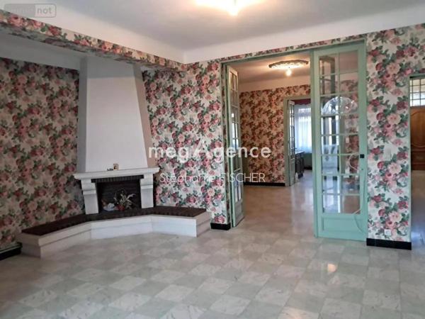 Maison à BOULOGNE-SUR-MER, 62200 - 9 pièces 236m²