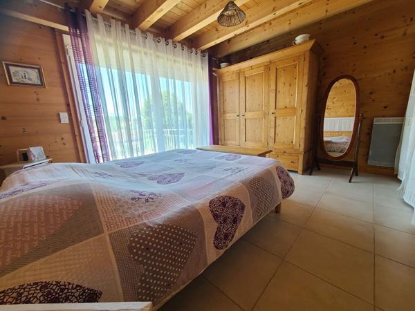 Maison Leyment 6 pièce(s) 179 m2