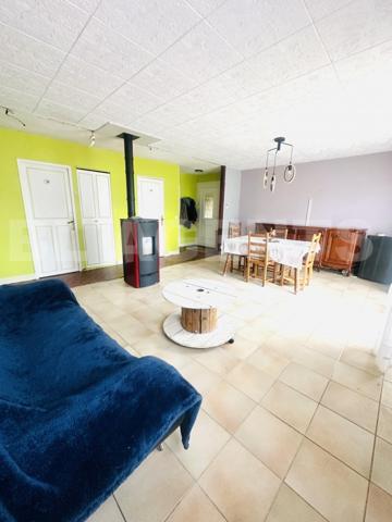 Joli pavillon à Fontaine (89130)