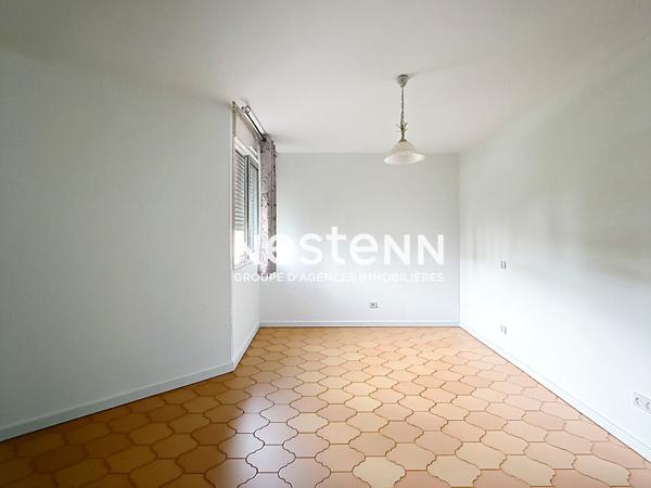 A vendre Appartement loué 3 pièces et garage non occupé à Perpignan - Secteur Saint-Martin