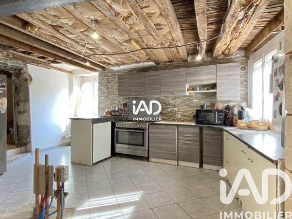 Maison à vendre 6 pièces 165 m² Cuise-la-Motte