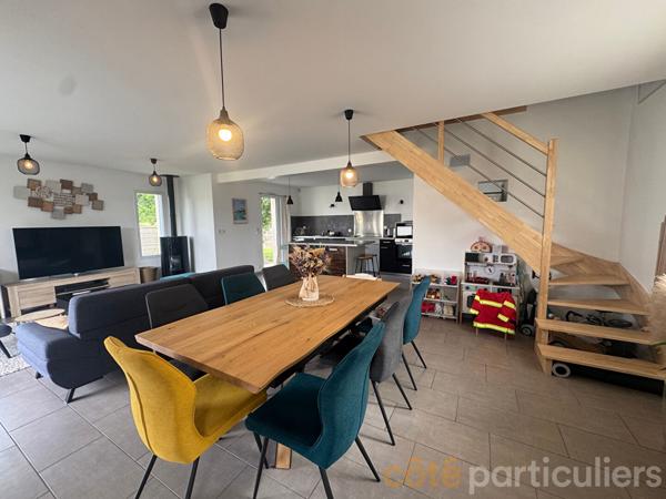 Vente
                Maison152 m² - 6 Pièces -
                    GRAND CHAMP (56390)