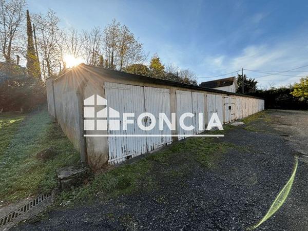 Location Parking 14 m² - 2 BIS DELATTRE DE TASSIGNY Montelimar 26200