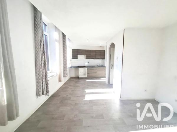 Location appartement 3 pièces 53 m² Roubaix