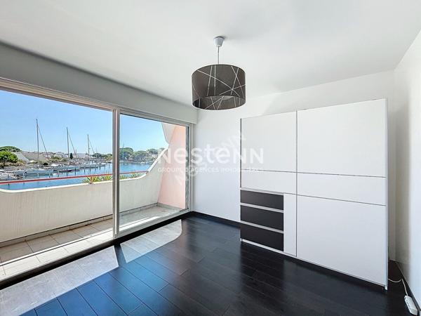Port Camargue belle Marina Entièrement rénovée P3 Cabine en duplex de 72 m² environ