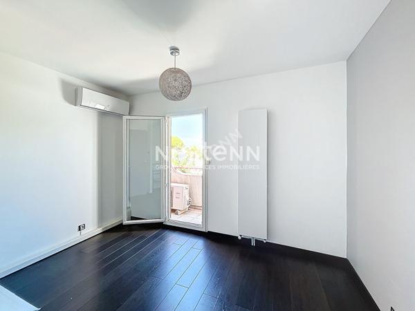 Port Camargue belle Marina Entièrement rénovée P3 Cabine en duplex de 72 m² environ