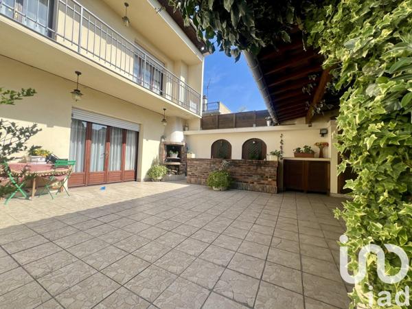 Maison à vendre 7 pièces 180 m² Saint-Denis