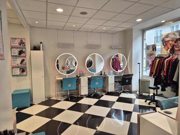 Corbeil-Essonnes (91100) Local commercial RN7 - Rue de Paris à Corbeil Essonne