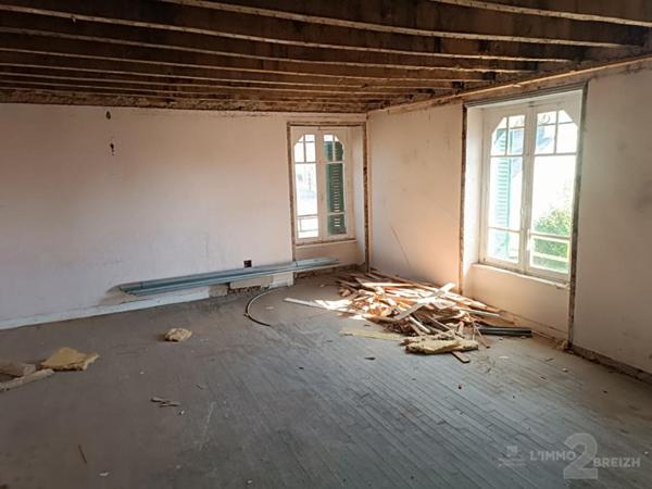 Immeuble de rapport à rénover ? Camors ? Fort potentiel locatif ? 7 lots possibles