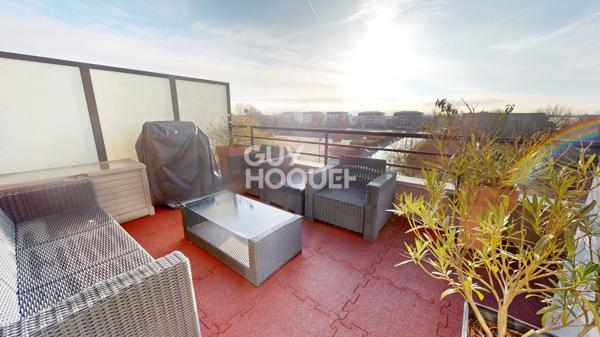 Attique 4 pièces de 89 m² à Cernay (68700).