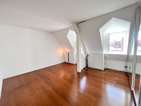 Strasbourg (67000) STRASBOURG KRUTENAU - DUPLEX 156 M² - 1800 €