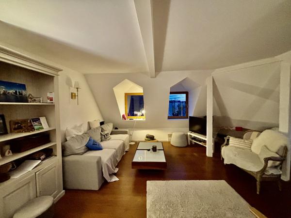 Strasbourg (67000) STRASBOURG KRUTENAU - DUPLEX 156 M² - 1800 €