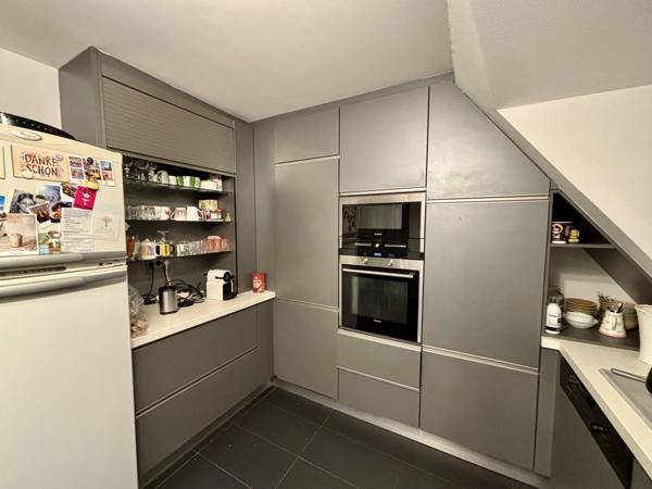 Strasbourg (67000) STRASBOURG KRUTENAU - DUPLEX 156 M² - 1800 €