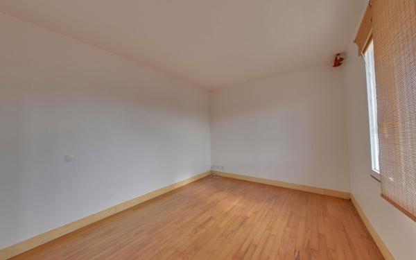 Appartement à vendre    4 pièces • 122,73 m2 Drancy