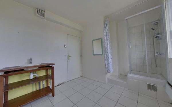 Appartement à vendre    4 pièces • 122,73 m2 Drancy