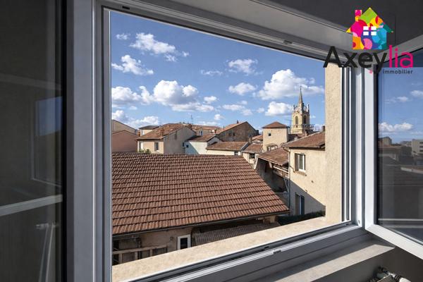 Feurs (42110) A VENDRE - FEURS - APPARTEMENT COEUR DE VILLE SANS VIS A VIS