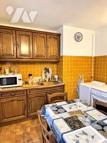 Grenoble, secteur Alpins/Alliés appartement 3P+C en étage