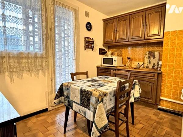 Grenoble, secteur Alpins/Alliés appartement 3P+C en étage