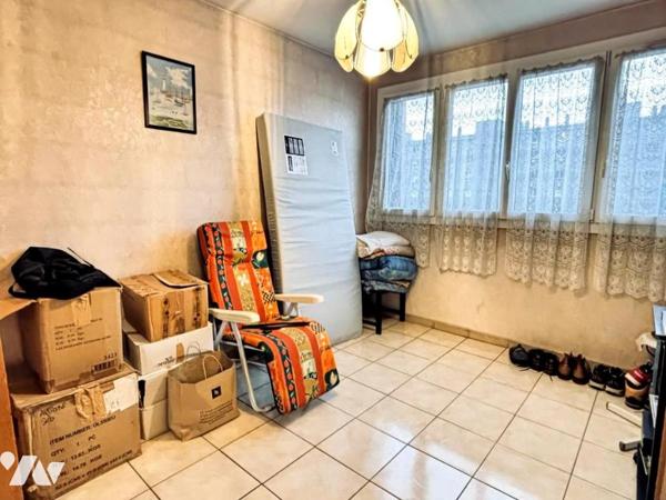 Grenoble, secteur Alpins/Alliés appartement 3P+C en étage