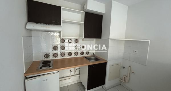 Location Appartement 2 pièces 39.84 m² - Cholet 49300