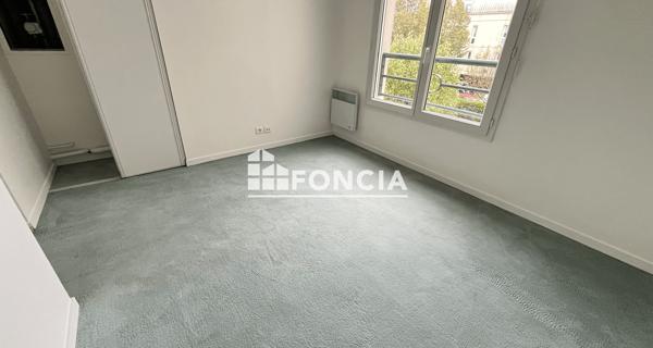 Location Appartement 2 pièces 38.2 m² - Châtenay-malabry 92290