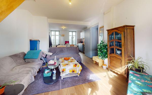 Immeuble à vendre    5 pièces • 120,80 m2 Mulhouse