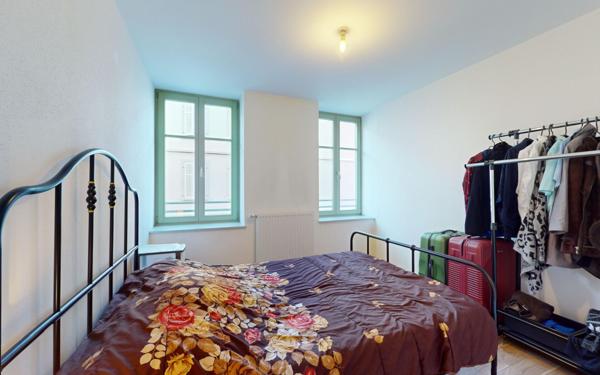 Immeuble à vendre    5 pièces • 120,80 m2 Mulhouse