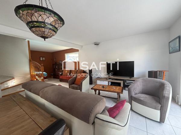 Maison familiale de 128 m² à Grand-Champ