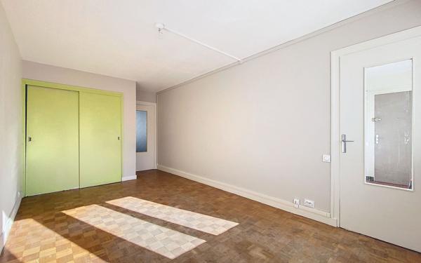 Appartement à louer    1 pièce •  Clermont-Ferrand