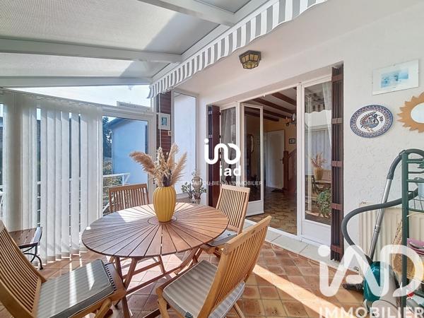 Maison à vendre 7 pièces 125 m² Arnières-sur-Iton