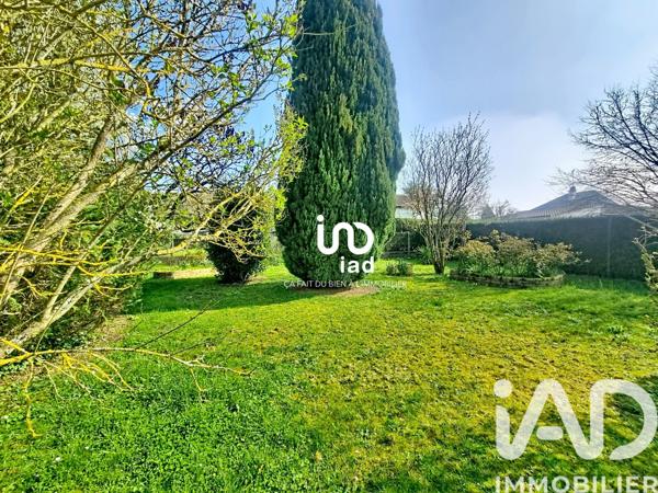 Maison à vendre 7 pièces 125 m² Arnières-sur-Iton