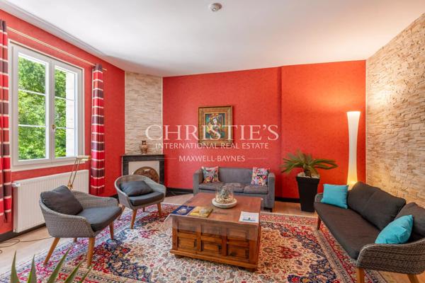Magnifique château avec installations équestres professionnelles