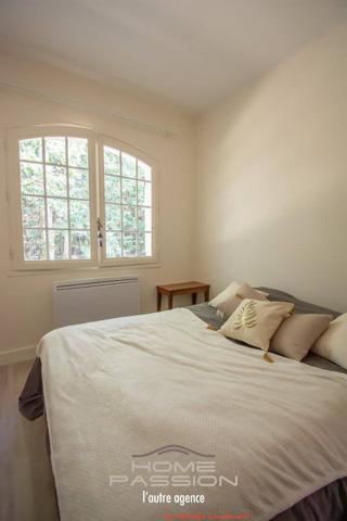 SAINT-SULPICE-DE-ROYAN - Spacieuse Maison Familiale avec Grand Terrain Boisé et Piscine