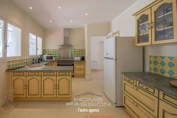 SAINT-SULPICE-DE-ROYAN - Spacieuse Maison Familiale avec Grand Terrain Boisé et Piscine