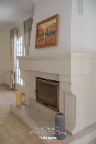 SAINT-SULPICE-DE-ROYAN - Spacieuse Maison Familiale avec Grand Terrain Boisé et Piscine