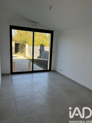 Location maison 5 pièces 129 m² Roquefort-les-Pins