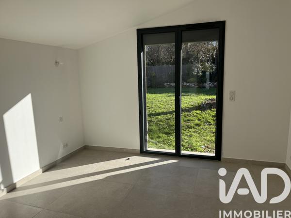 Location maison 5 pièces 129 m² Roquefort-les-Pins