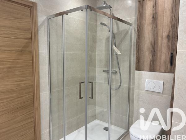 Location maison 5 pièces 129 m² Roquefort-les-Pins