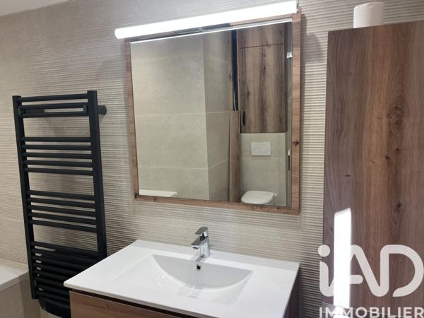 Location maison 5 pièces 129 m² Roquefort-les-Pins