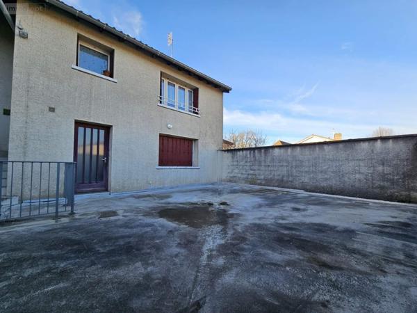 Appartement à louer à Pont-de-Veyle dans l'Ain (01290), ref : 008/2318