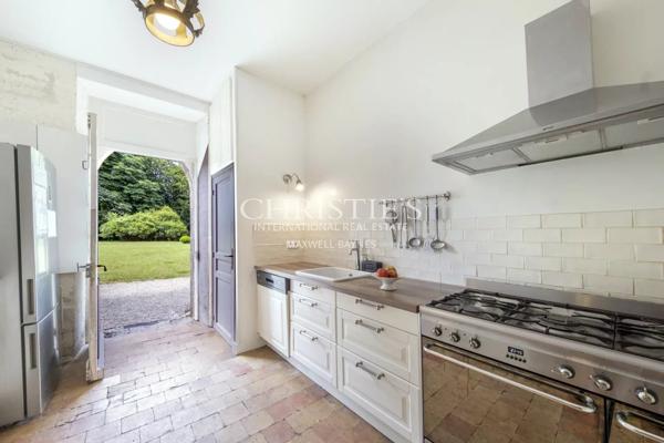 Château exceptionnel avec Dépendances près d’Angoulême