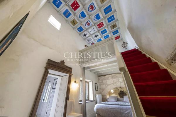 Château exceptionnel avec Dépendances près d’Angoulême